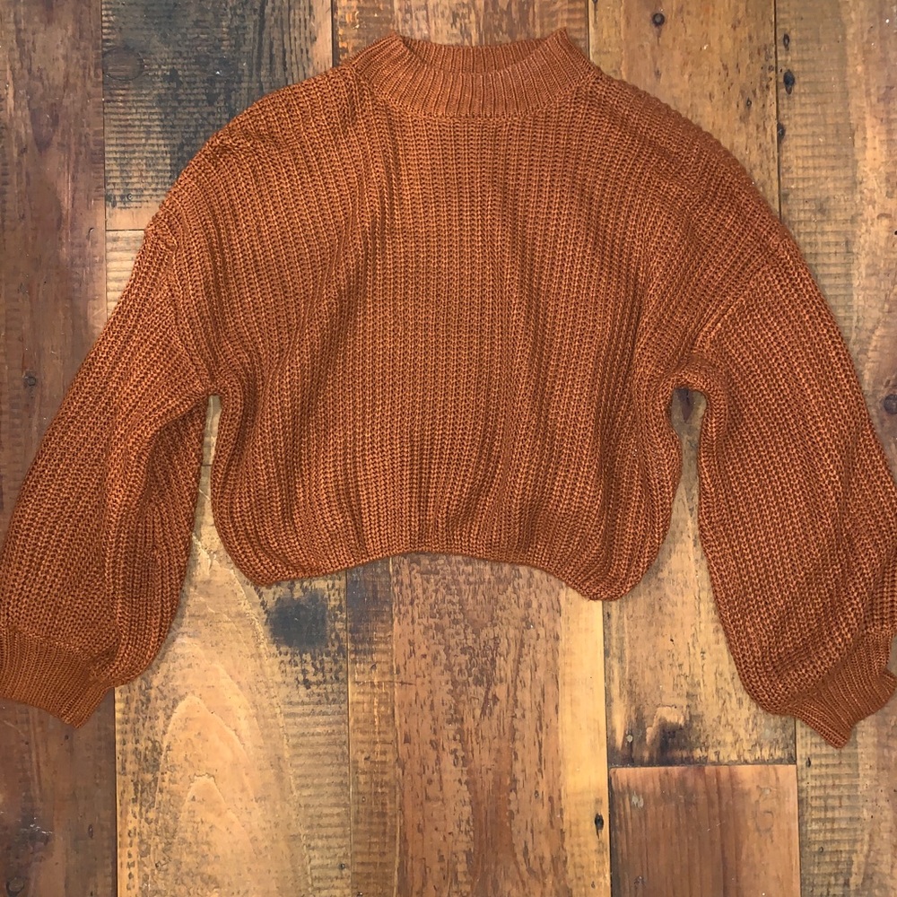 Cropped sweater
